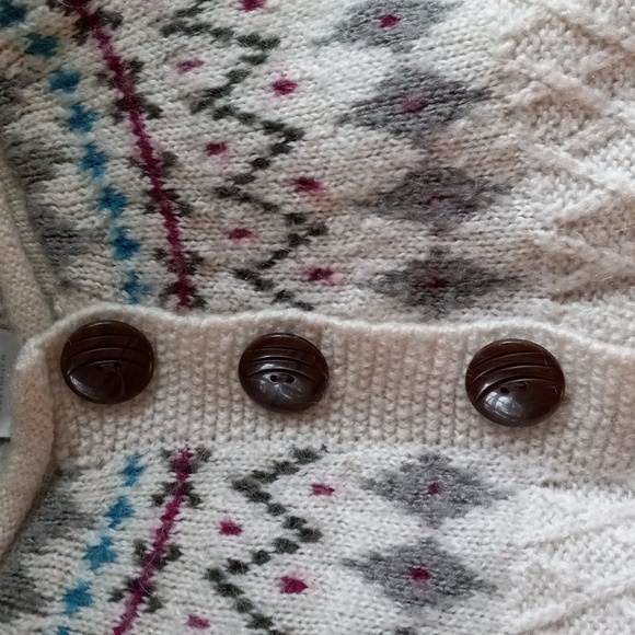 Suzy Shier Pretty 27% Mohair Wool Soft Nordic Cream Coloured Cardigan - Picture 3 of 9